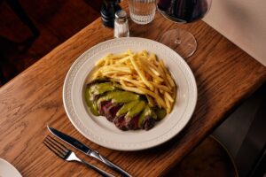 L'Entrecôte Steak with Fries and Sauce