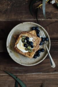 French Toast with Berries and Honey