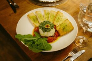 Burrata with Tomato Sauce and Garlic Bread